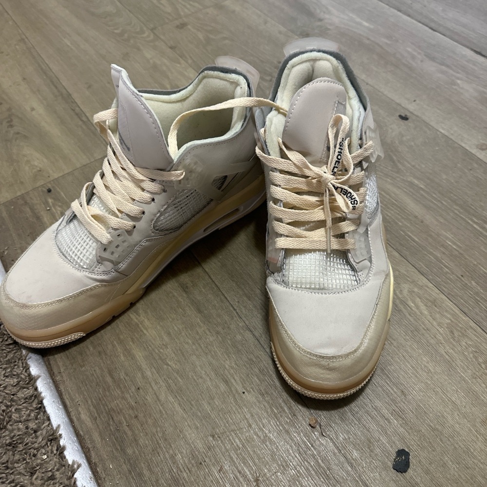 🔥 Air Jordan 4 “Sail/Off-White” Style Sneakers 🔥